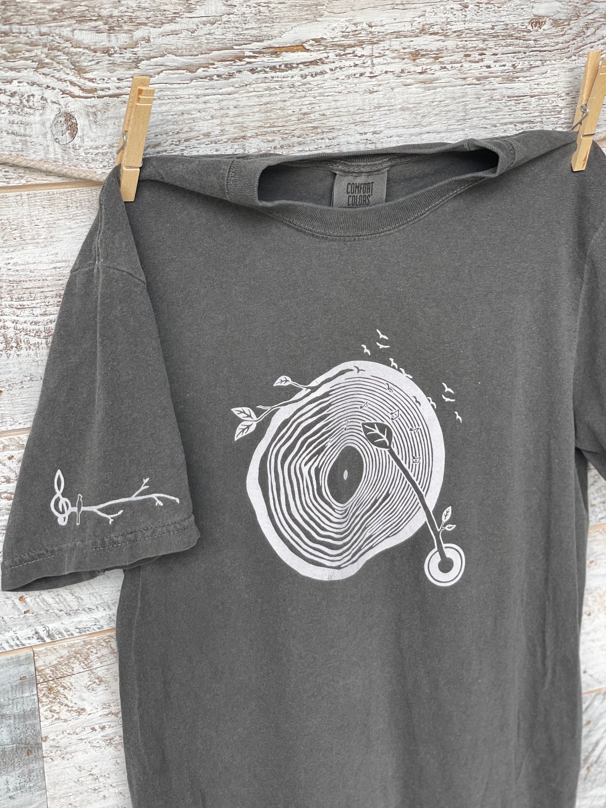 Record Stump π΅ - Short Sleeve Shirt