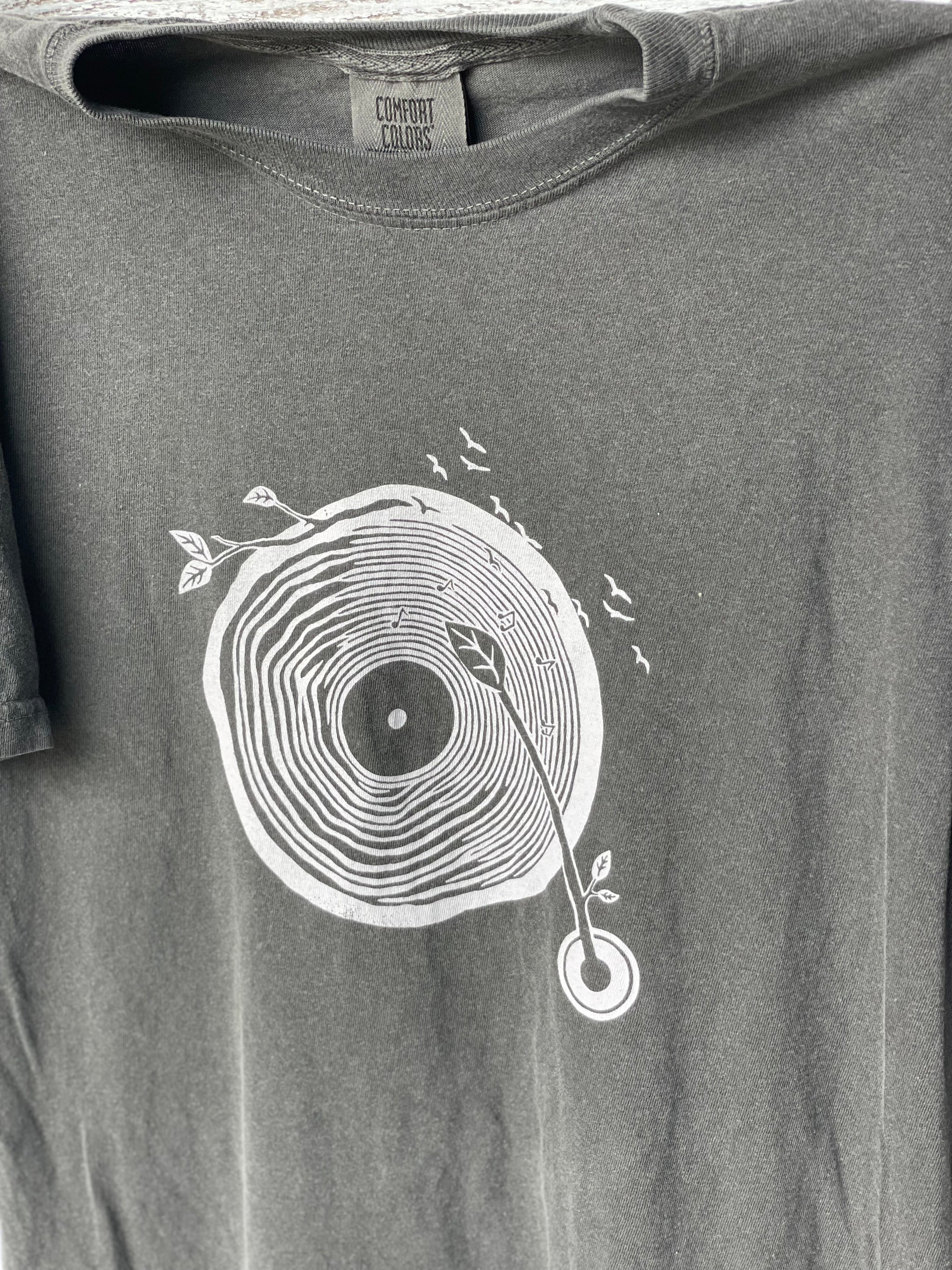 Record Stump π΅ - Short Sleeve Shirt