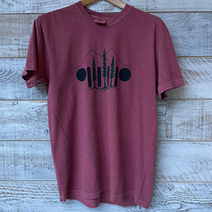 Forest Grill 🌲  - Short Sleeve Shirt