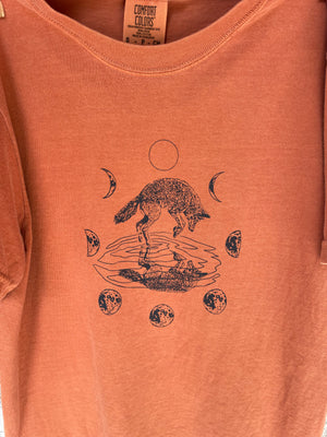 Coyote Reflections 🌘🐺🌒 - Short Sleeve Shirt